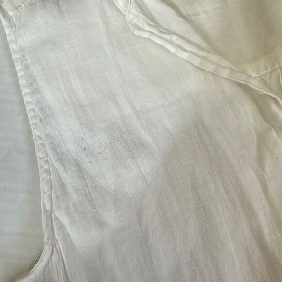 Burning Torch Bohemian White Button Down Sleeveless Oversized Pocket Blouse - Picture 9 of 12